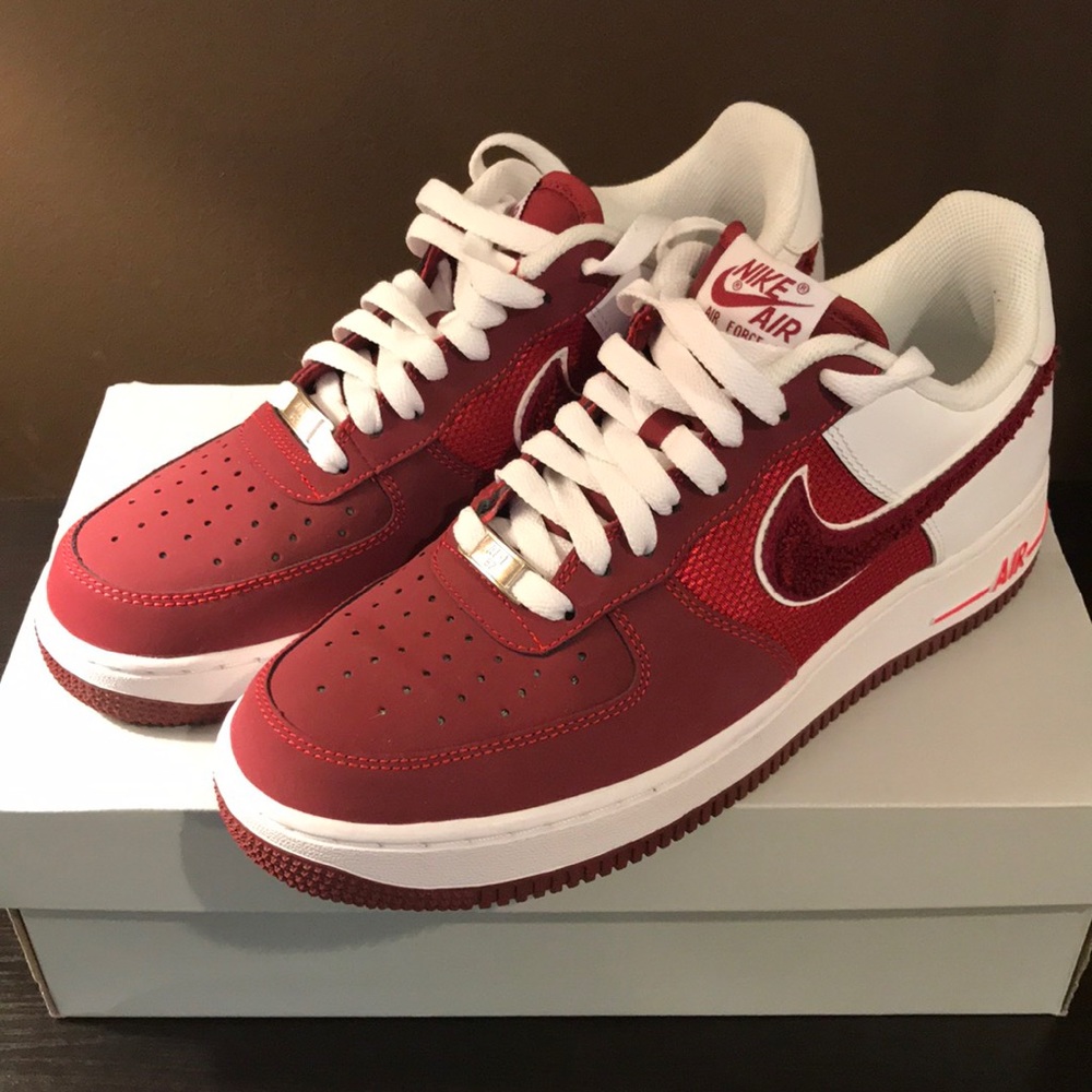 Nike Air Force 1  Hyper Red/Team Red (Low-top)